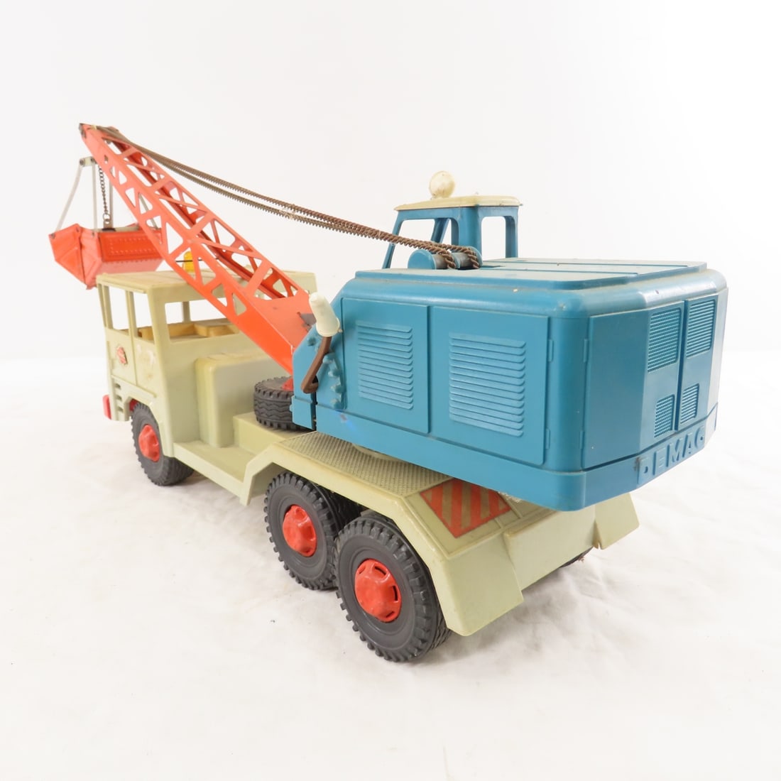 GAMA 485 Bucket Crane Truck & Bucket Crane - 4