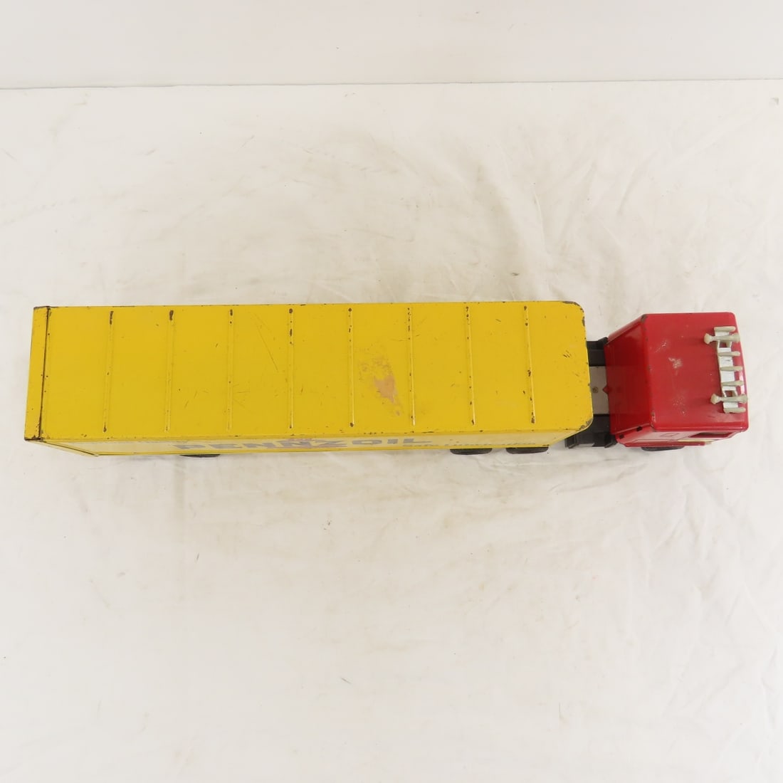 ERTL 1/32 Scale Velveeta & Pennzoil Semi Trucks - 10