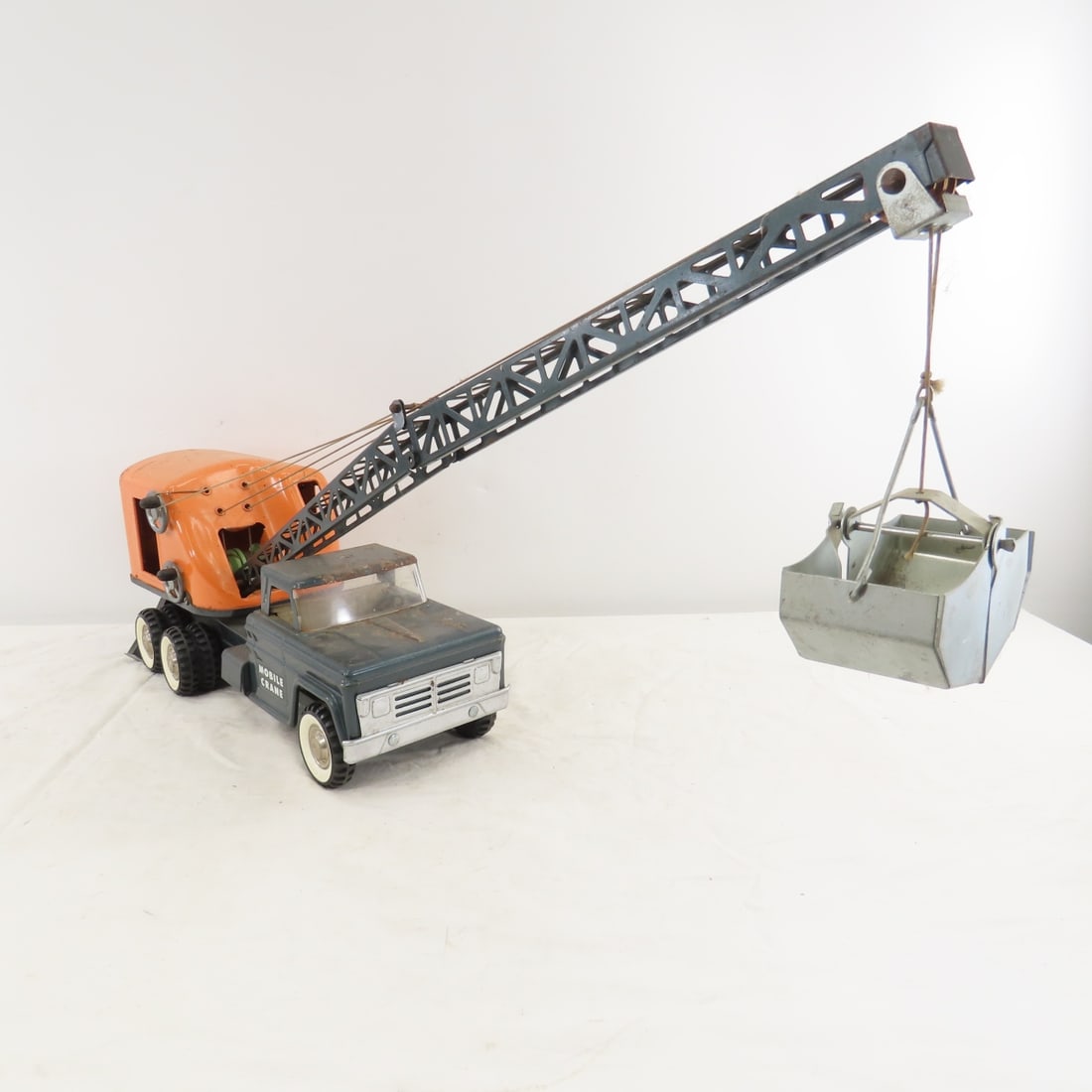 Structo Coal Mine Mobile Clamshell Crane - 7