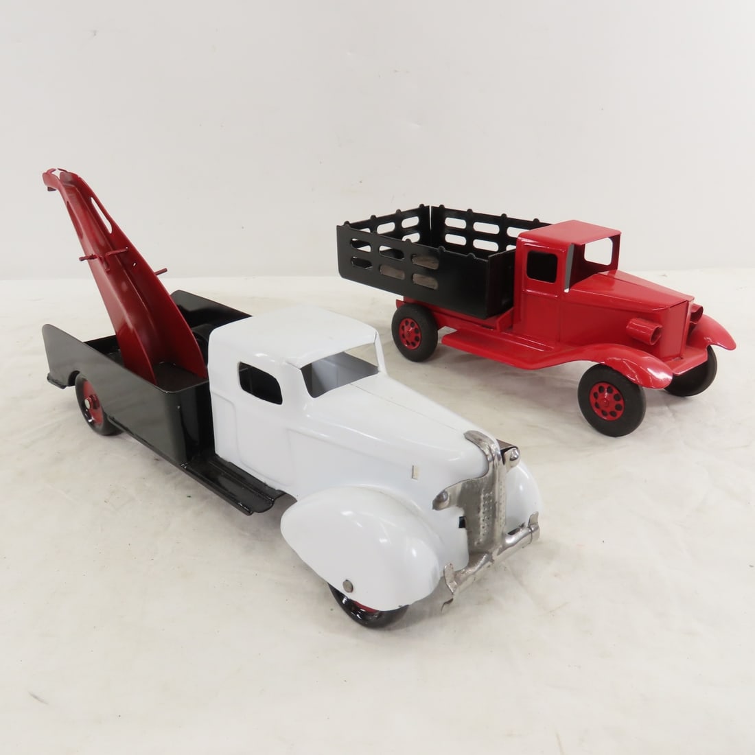 Metalcraft, Girard & unmarked Pressed Steel Trucks - 8