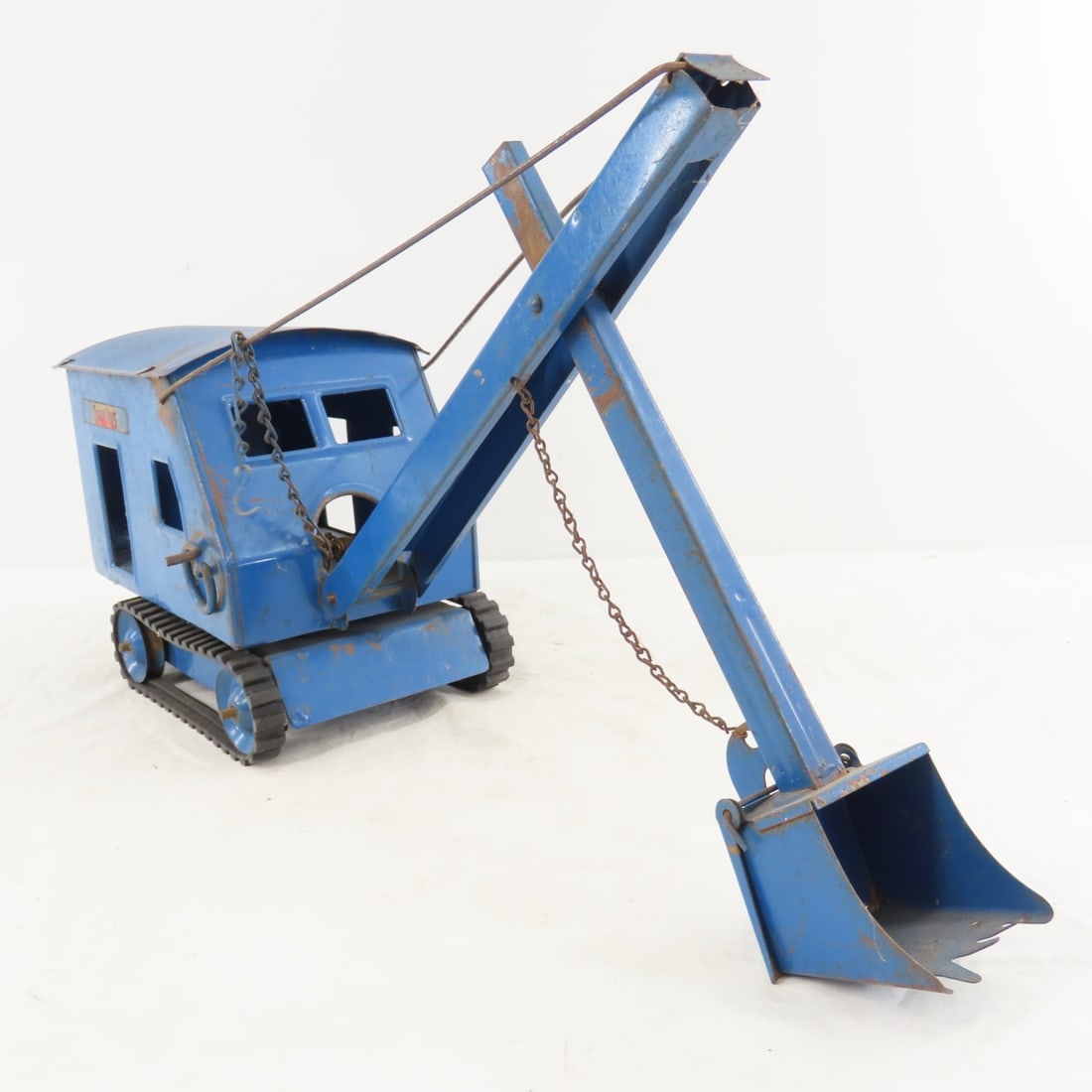 Structo Toys Bucket Crane - 7