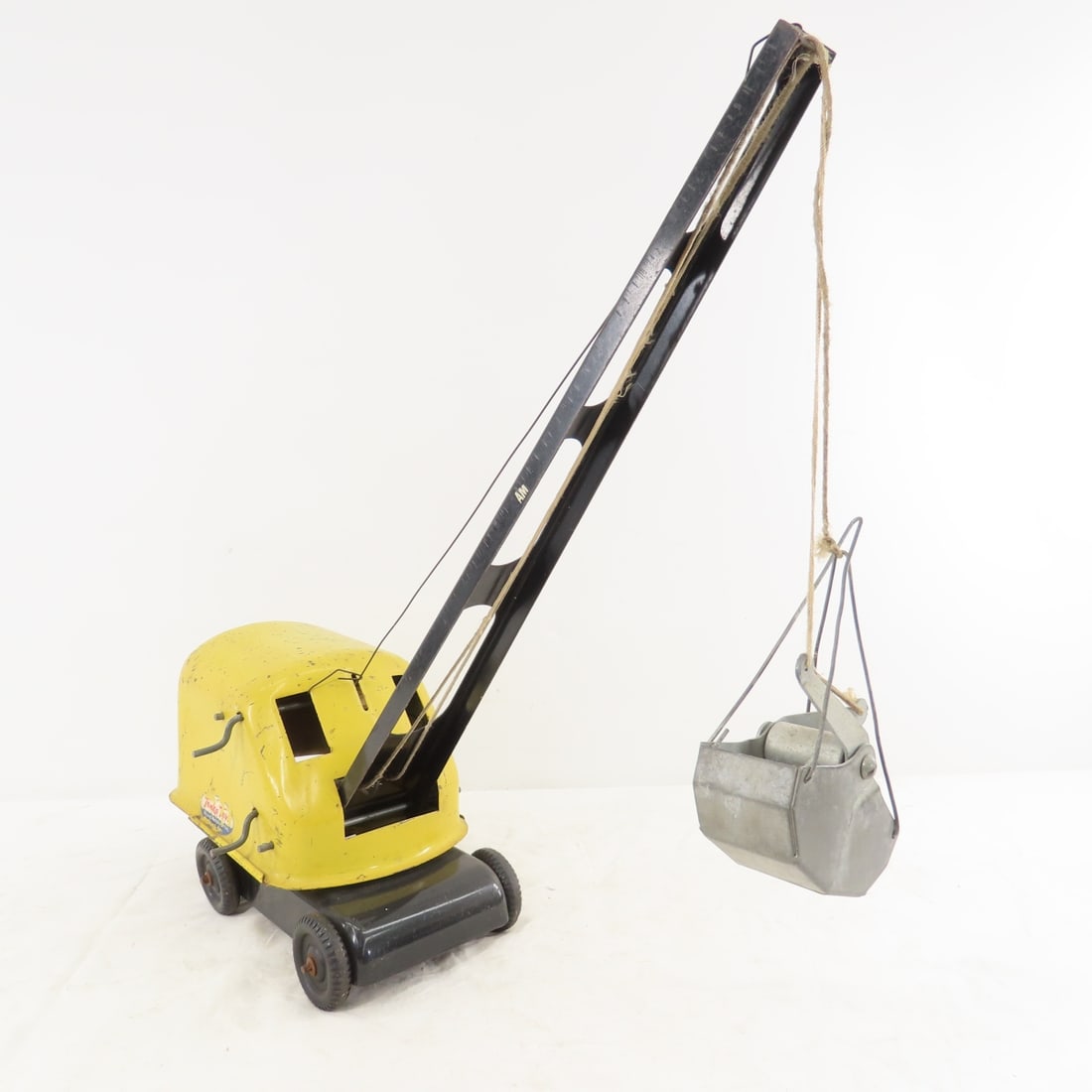 Tonka Toys No. 150 Clam Crane - 7