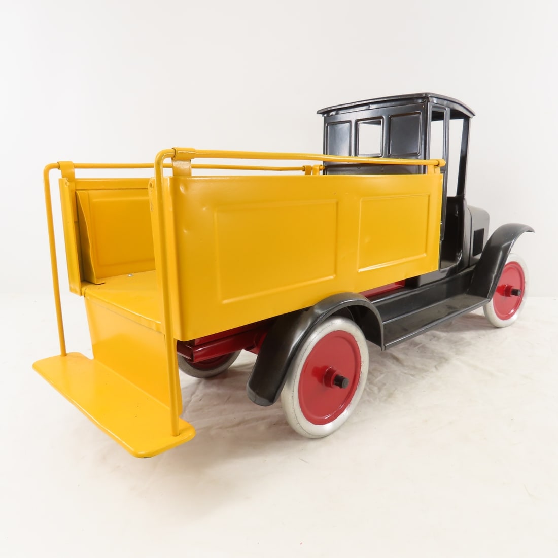 Buddy L Pressed Steel Ice Truck - Restored - 5