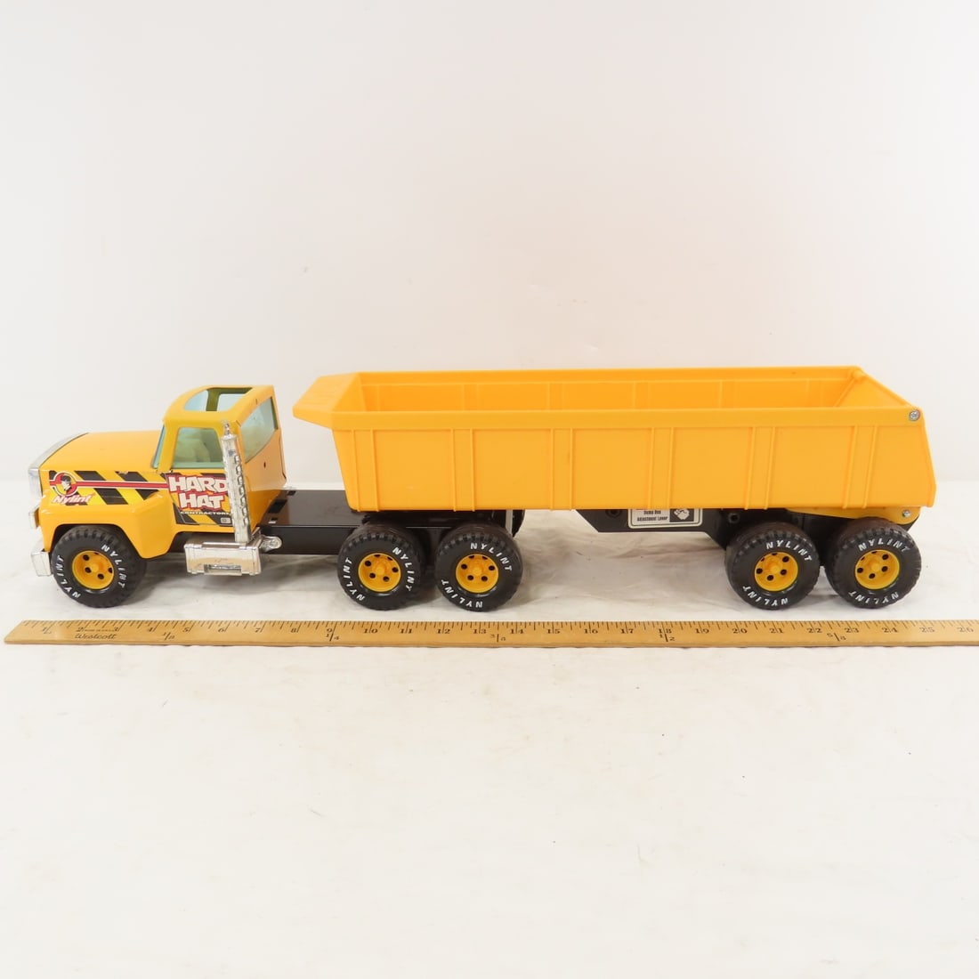 Nylint Hard Hat Construction Truck & Dump Trailer - 2