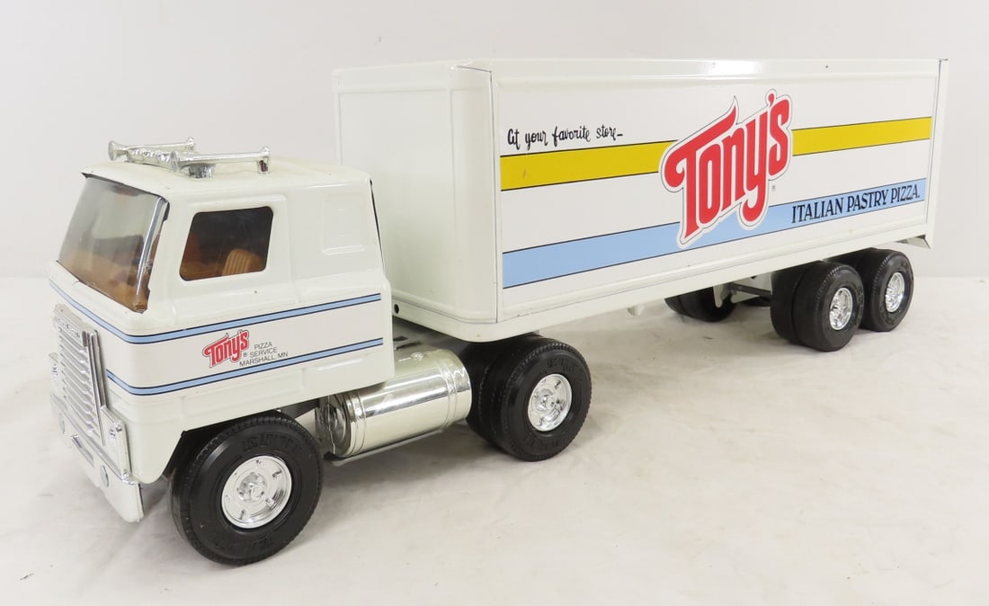 Original ERTL Tony's Pizza Tractor & Trailer: Original ERTL Tony's Pizza Tractor & Trailer - private label, pressed steel, 3278, COE tractor, LOT SIZE: 22x8x6", 6 LBS All information and photos are intended to be as accurate as possible, but