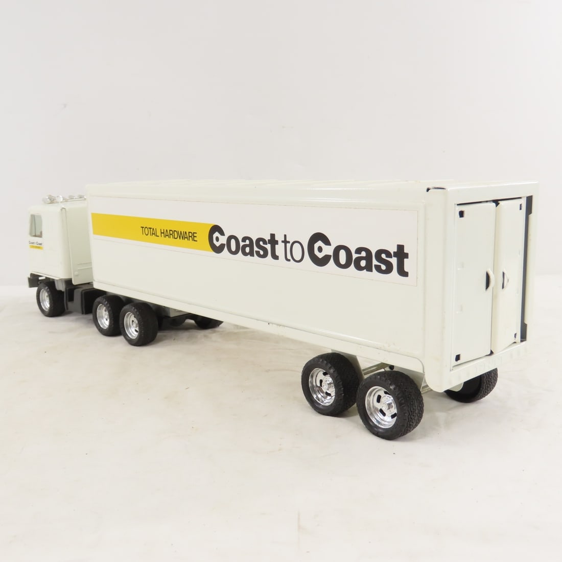Original ERTL Private Label Coast to Coast Semi - 3