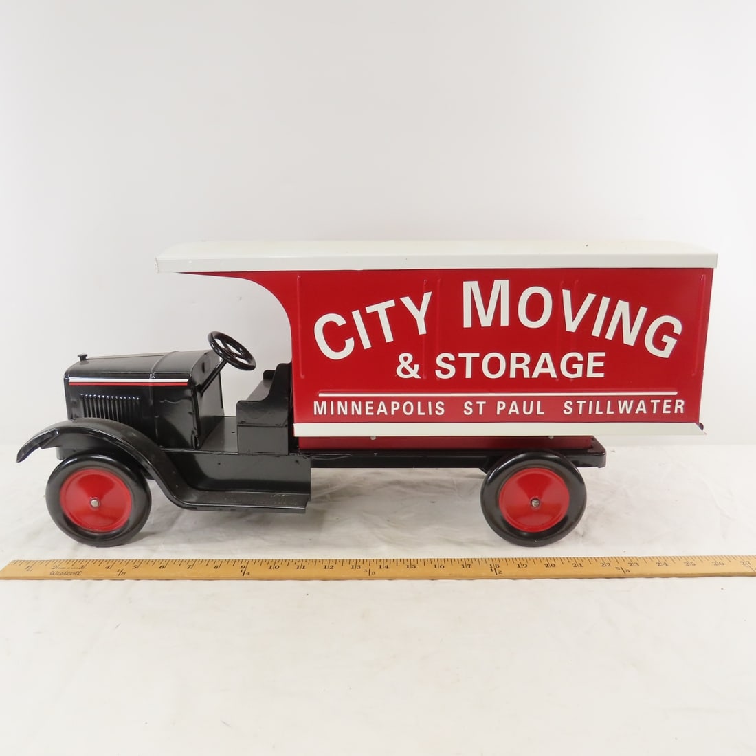 Custom Painted Vintage City Moving & Storage Truck - 2