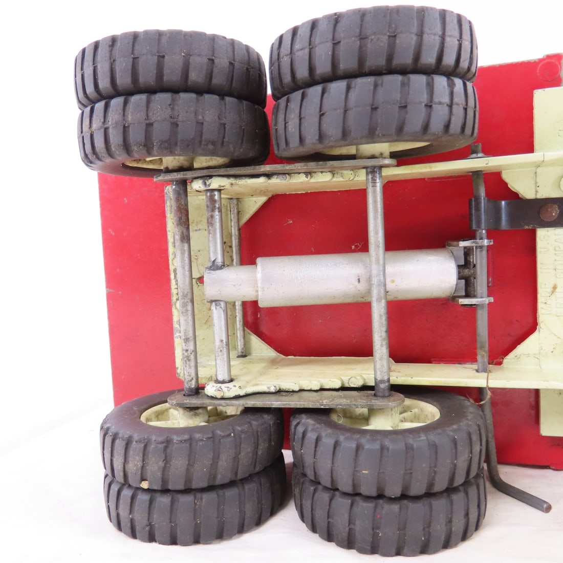 Original ERTL Pressed Steel Hydraulic Dump Truck - 12