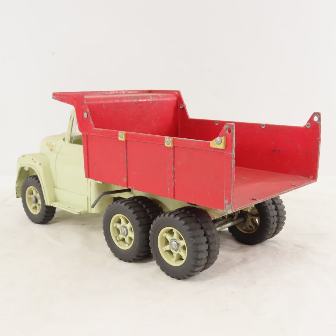 Original ERTL Pressed Steel Hydraulic Dump Truck - 3