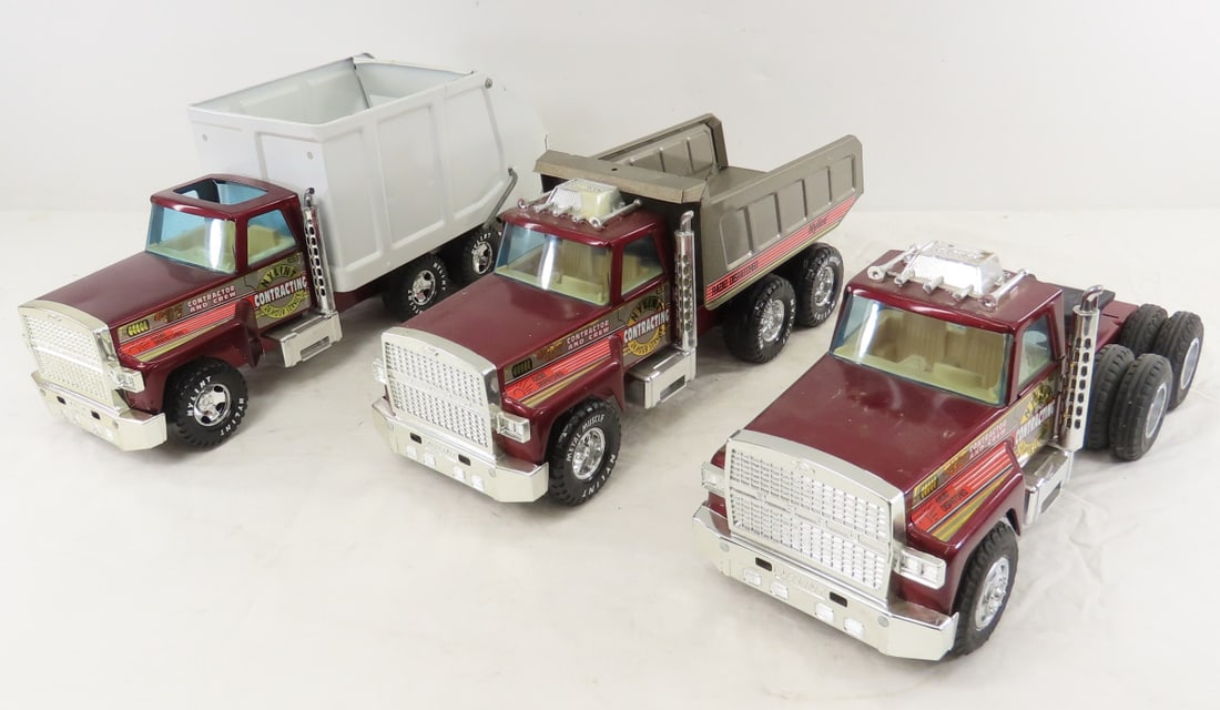 3 Original Nylint Tractors with 1 Dump & 1 Trash (1 of 20)