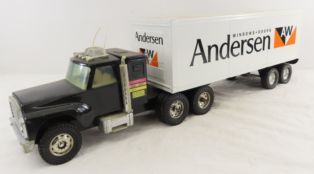 Original Nylint Tractor & Anderson Windows Trailer: Original Nylint Tractor & Anderson Windows Trailer - pressed steel, Private Label, LOT SIZE: 28x9x6", 9 LBS All information and photos are intended to be as accurate as possible, but errors are possib
