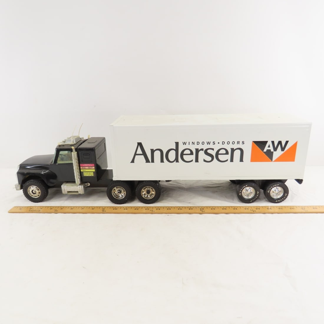 Original Nylint Tractor & Anderson Windows Trailer - 2
