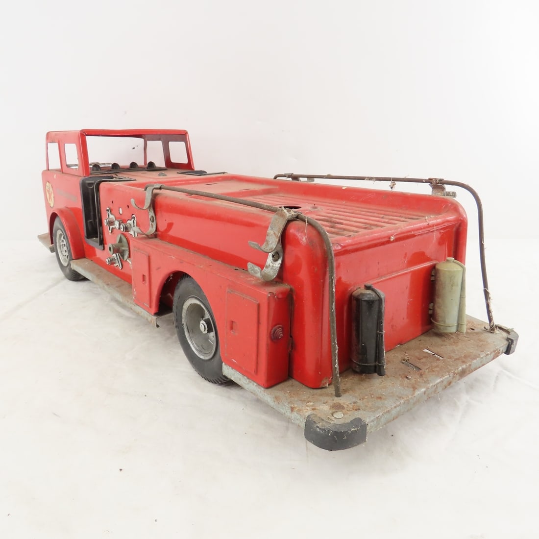 1960's Original Buddy L Fire Chief - Incomplete - 3