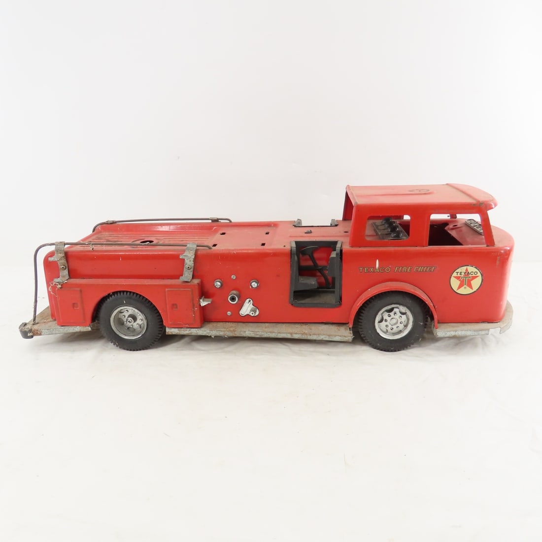 1960's Original Buddy L Fire Chief - Incomplete - 6