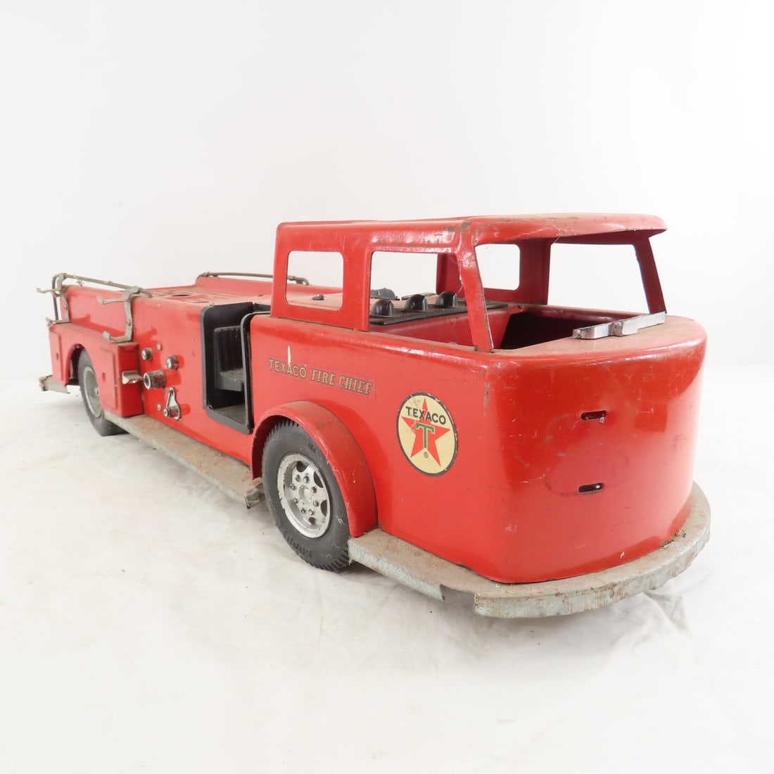 1960's Original Buddy L Fire Chief - Incomplete - 7