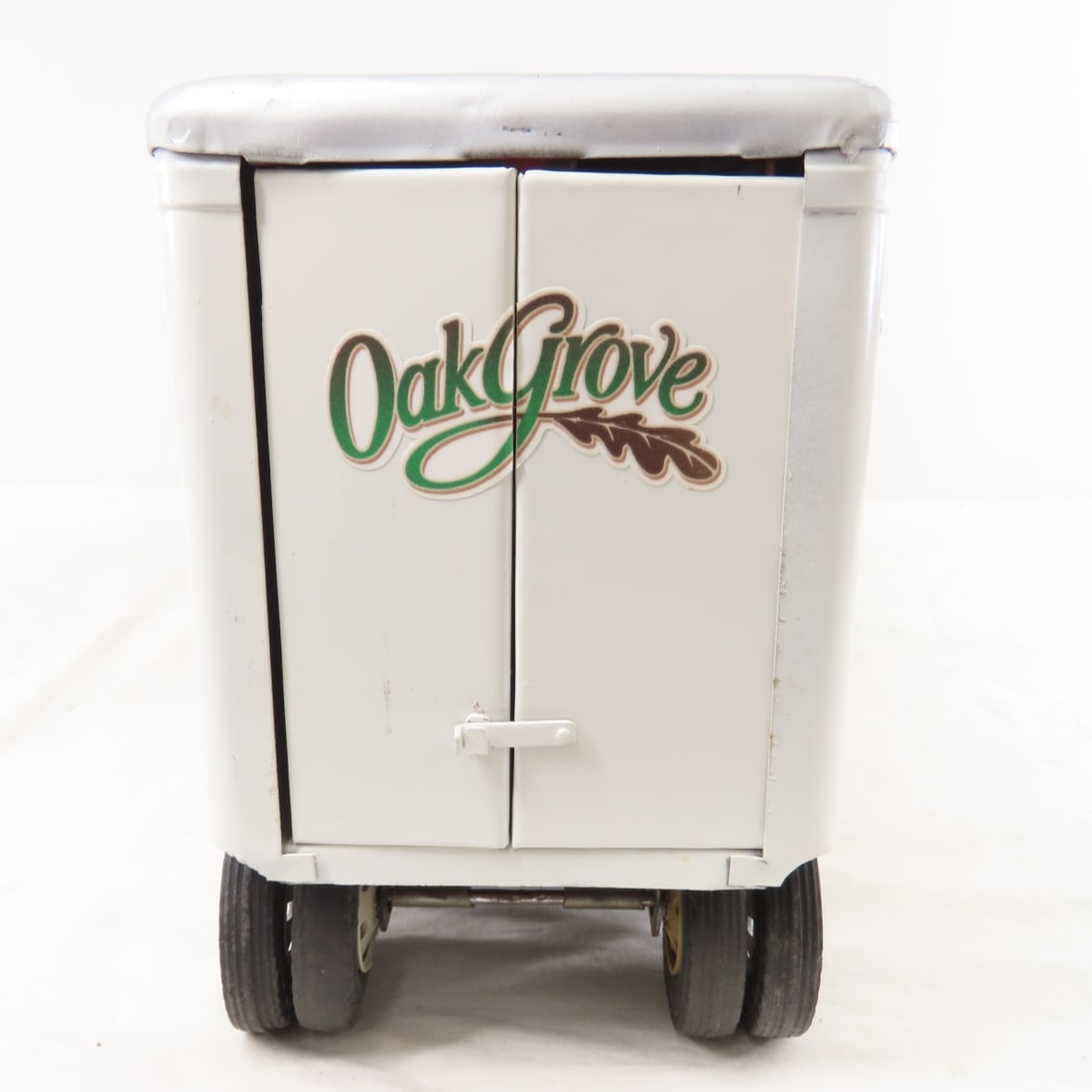MARX Custom Oak Grove Tractor Trailer - 4