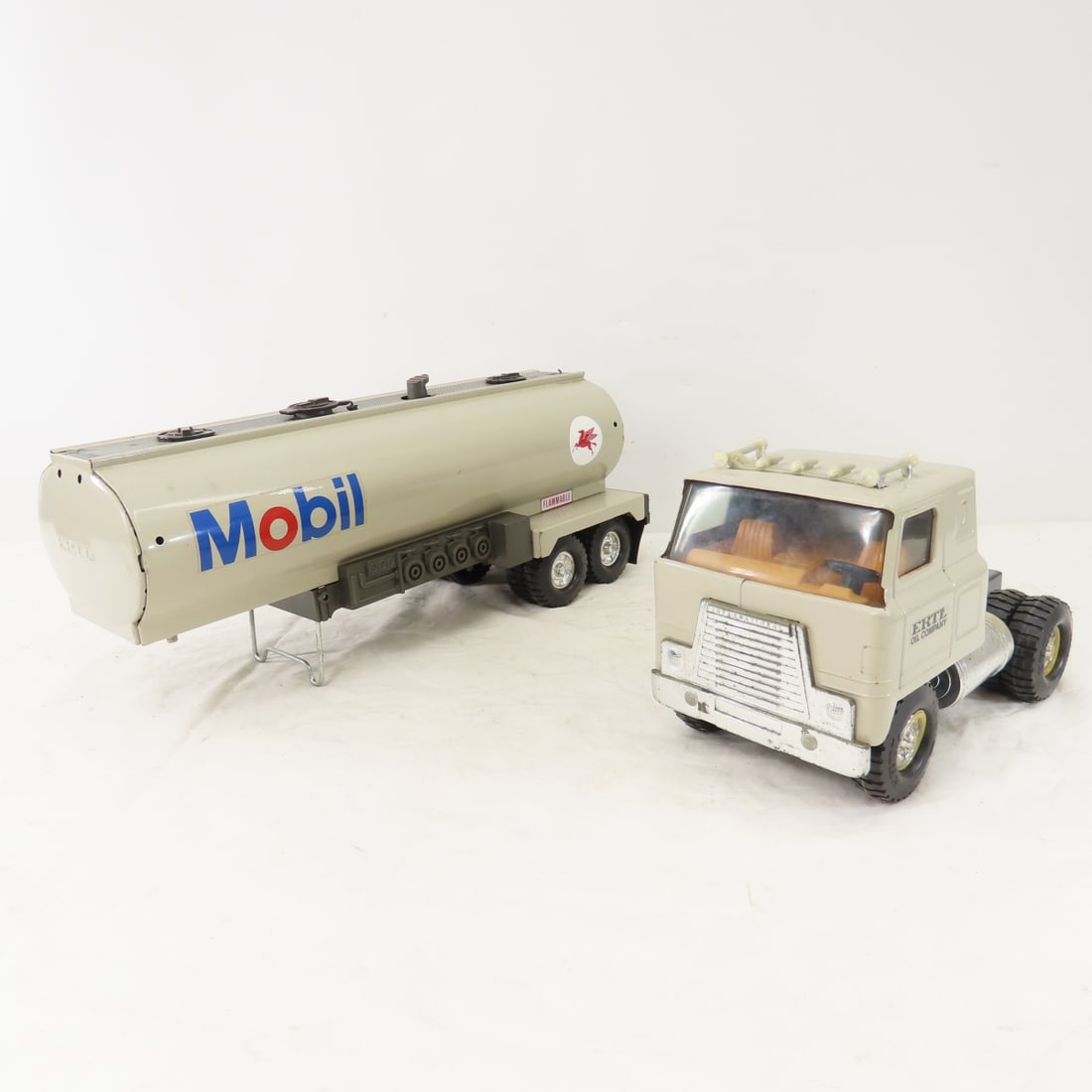 Original ERTL COE 76 & Mobil Tanker Trucks - 12