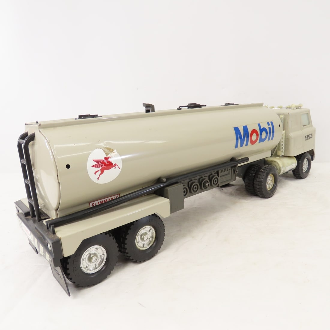 Original ERTL COE 76 & Mobil Tanker Trucks - 6