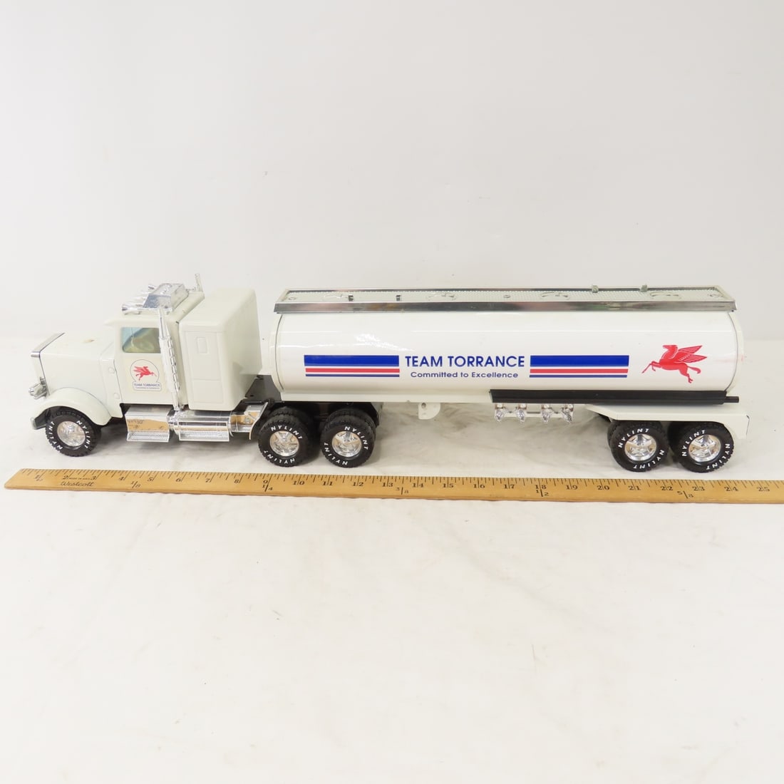 Vintage Nylint Mobil Team Torrance Tanker Truck - 2