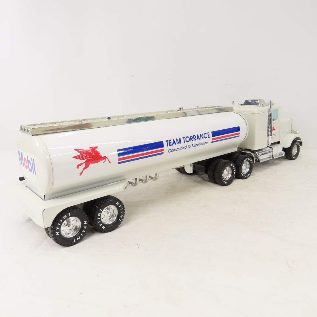 Vintage Nylint Mobil Team Torrance Tanker Truck - 5