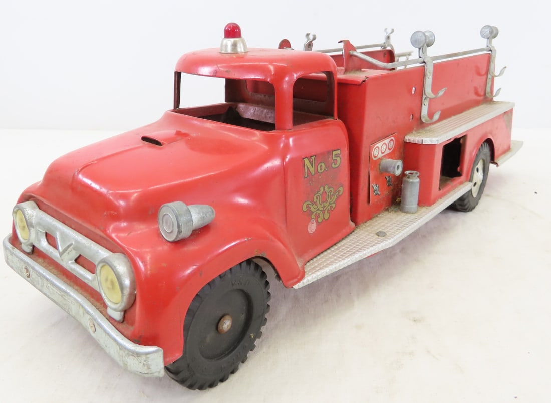 Tonka Toys No. 5 Pumper Fire Truck - Incomplete (1 of 14)