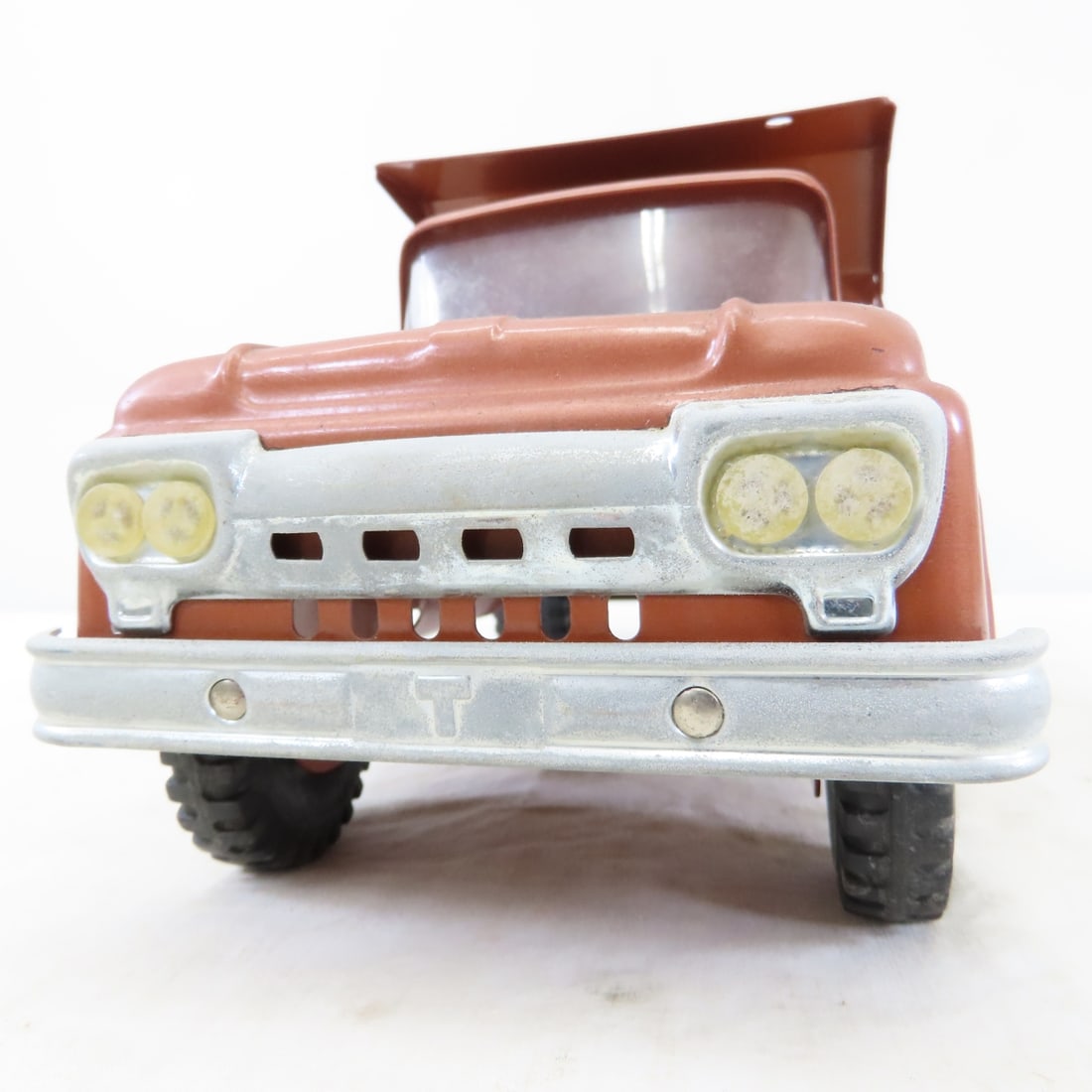 Tonka Toys Hydraulic Dump Truck - 16