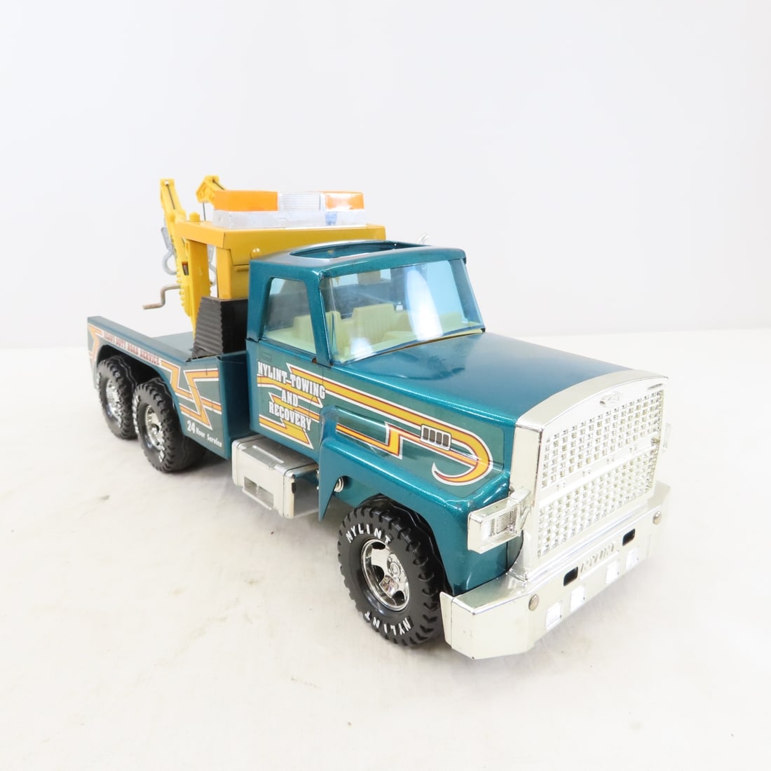 3 Nylint Tow Trucks, The Beast & Towing & Recovery - 6
