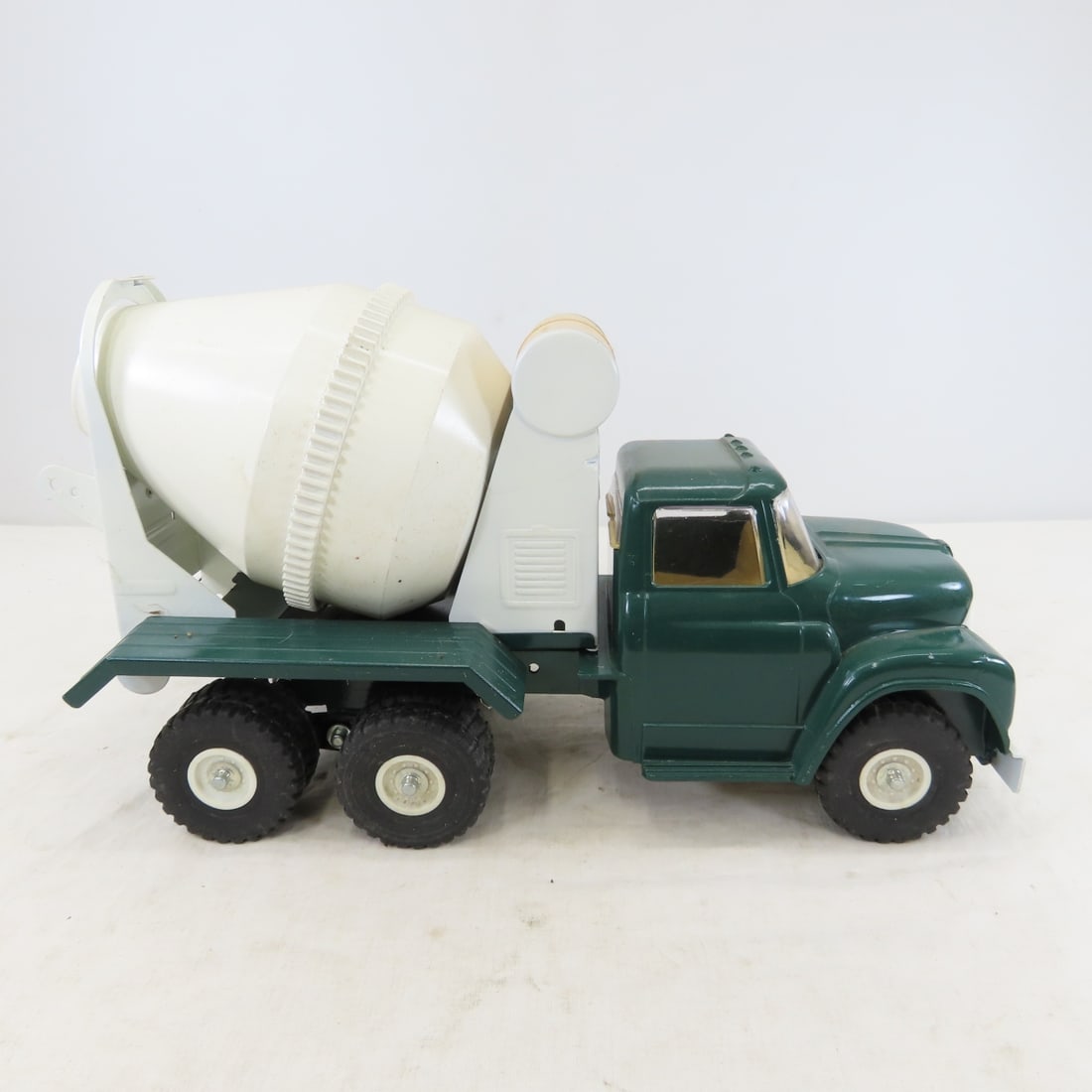 Custom Built ERTL Cement Mixer - 6