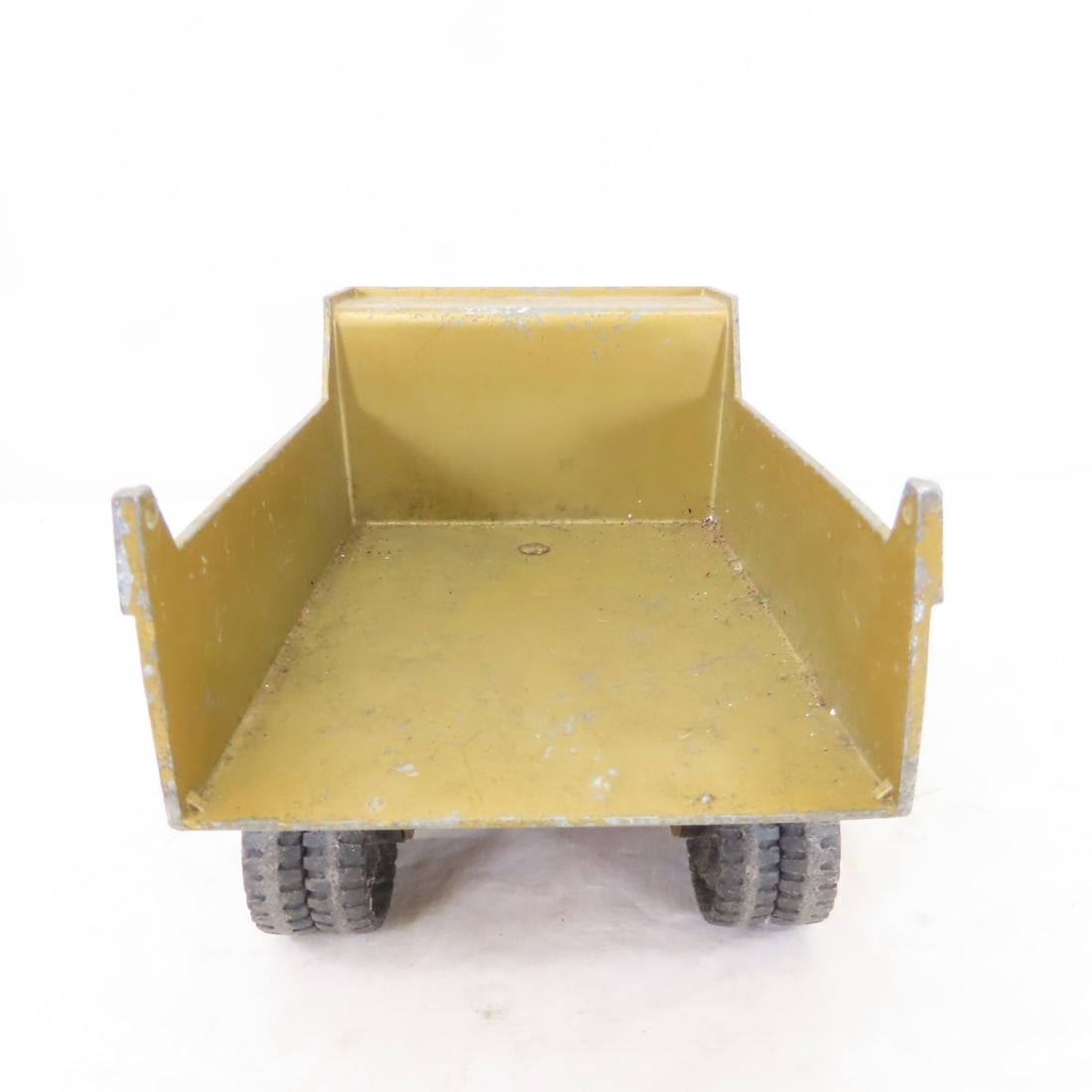 ERTL International Loadstar Touch Steering Dump - 4