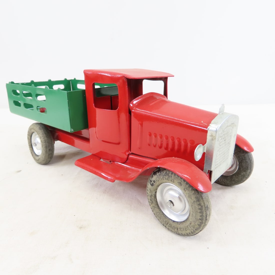 Metalcraft Stake Truck & Gearbox Milk Truck - 8