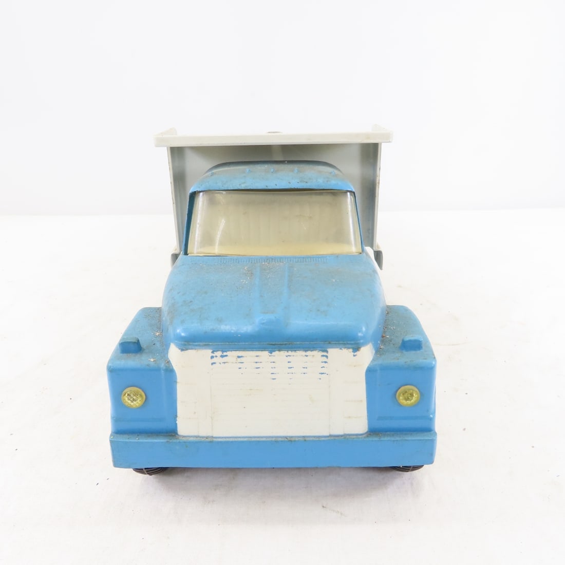 ERTL International Loadstar Flatbed Truck - 8