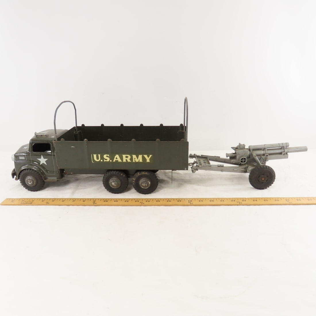 MARX US Army Transport Carrier Truck & Cannon - 2
