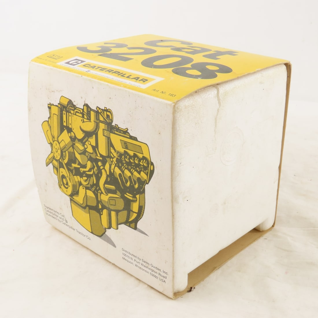 Caterpillar Cat 3208 Engine NZG 1:10 Scale w/Box - 14