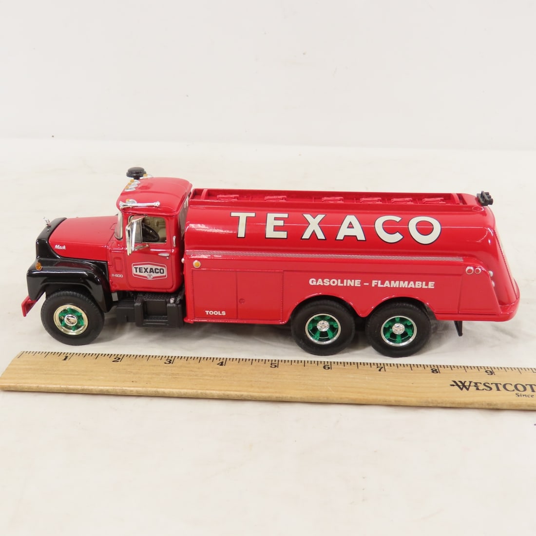 First Gear Texaco Tanker & Shell Truck & Tractor - 3