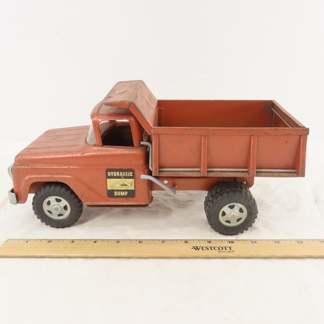 Original Tonka Toys Hydraulic Dump Truck - 2