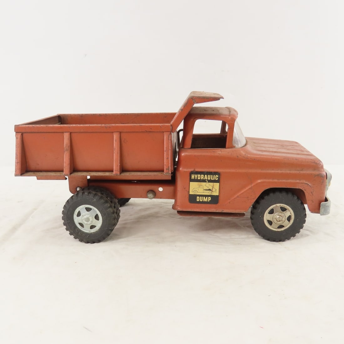 Original Tonka Toys Hydraulic Dump Truck - 6