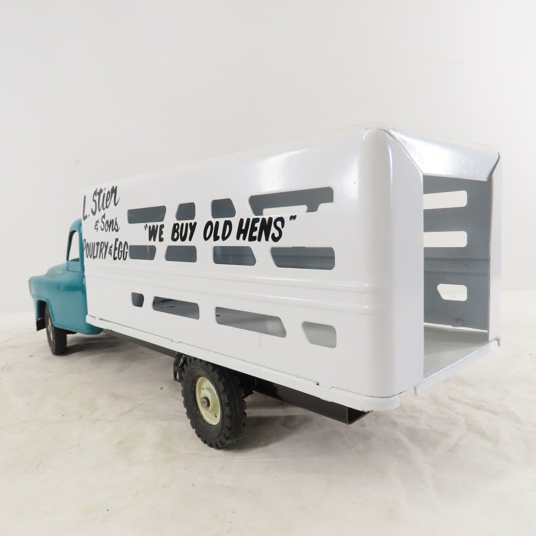 Custom L. Stier & Sons Poultry & Egg Truck - 3