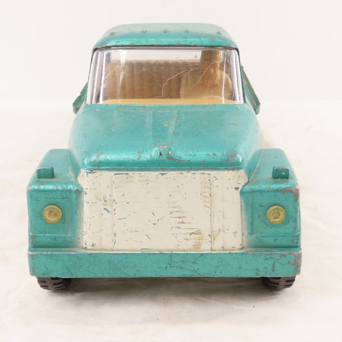 ERTL International Loadstar 1600 Ramp Hoist - 8