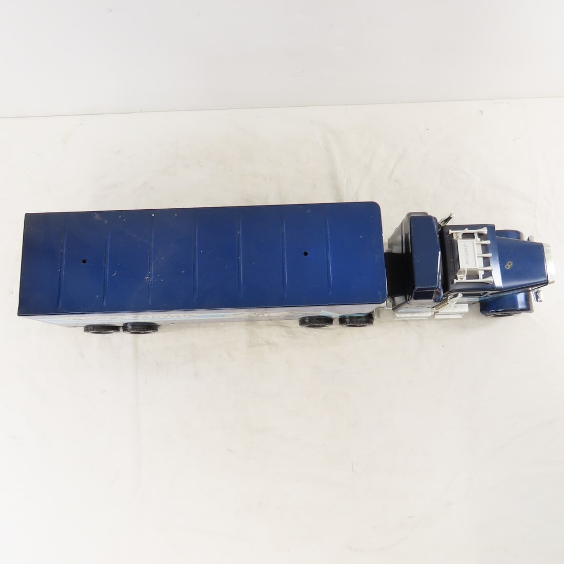 2 Nylint Silver Knight Semi Trucks & Trailers - 10