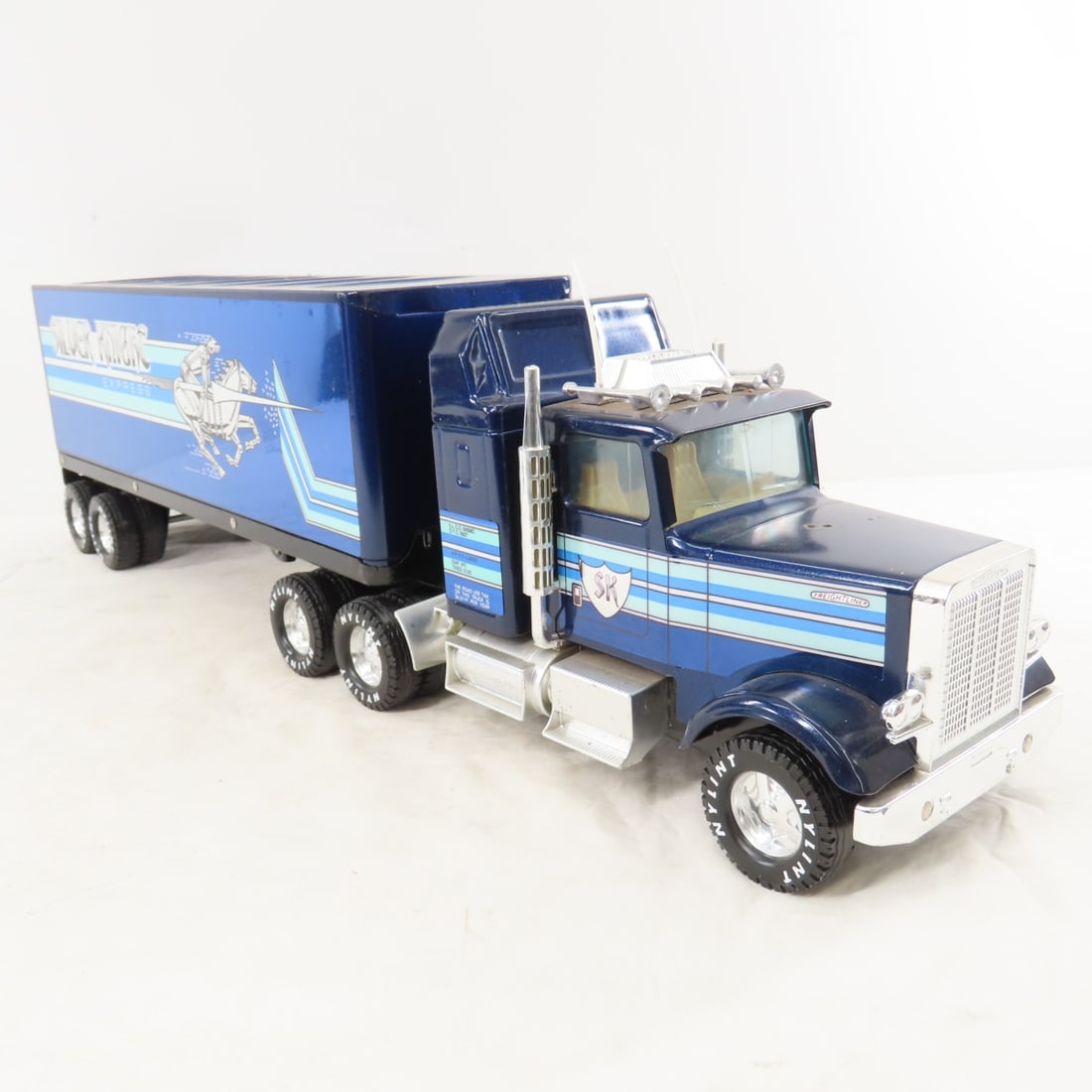 2 Nylint Silver Knight Semi Trucks & Trailers - 8