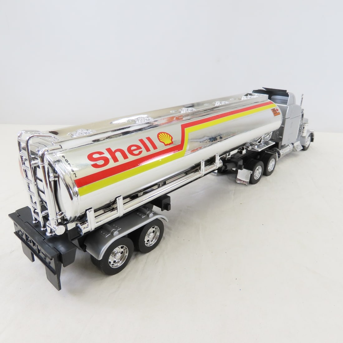 3 1990's New Ray & Jada Tanker Trucks- 2 Doubles - 6
