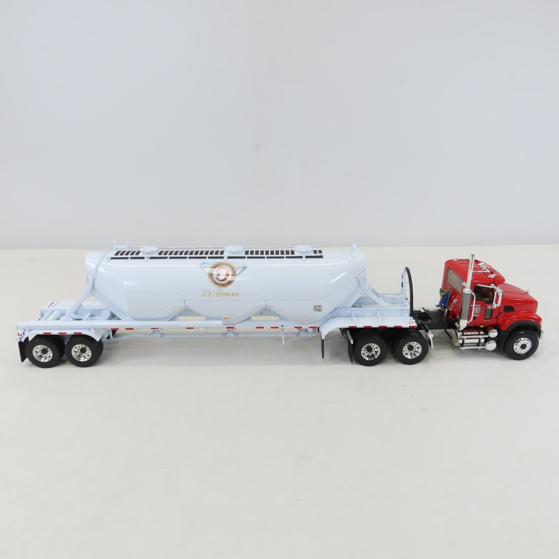 2006 First Gear 75 Year Ready Mixed Concrete Truck - 6