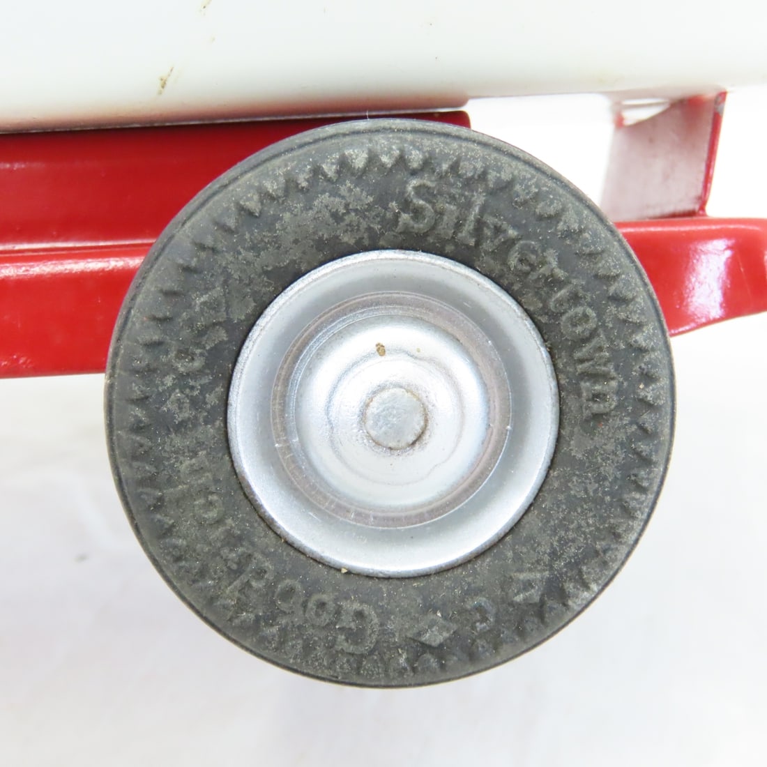 Metalcraft Pressed Steel Truck Custom Restoration - 12