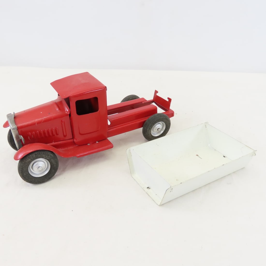 Metalcraft Pressed Steel Truck Custom Restoration - 14