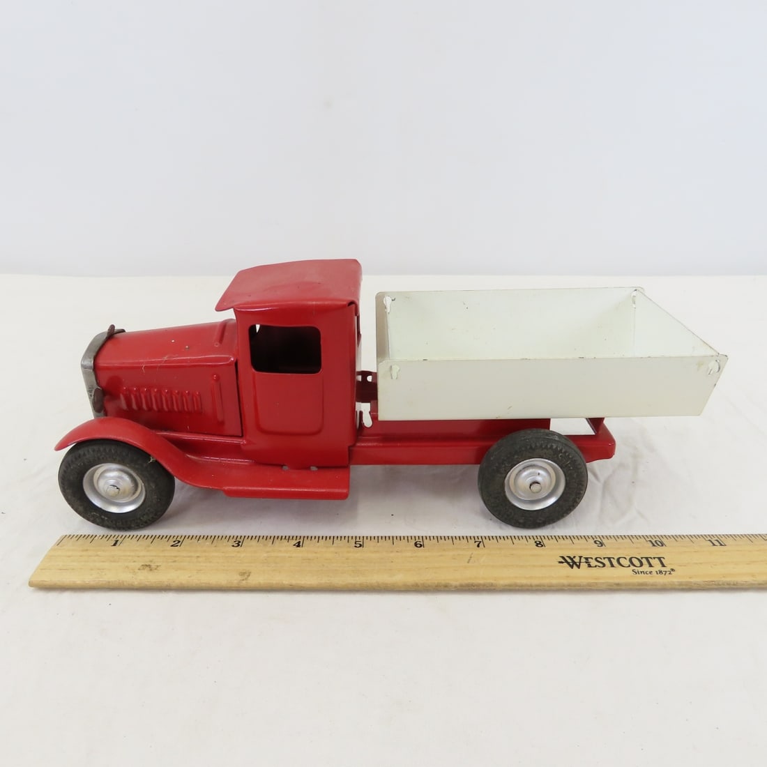 Metalcraft Pressed Steel Truck Custom Restoration - 2
