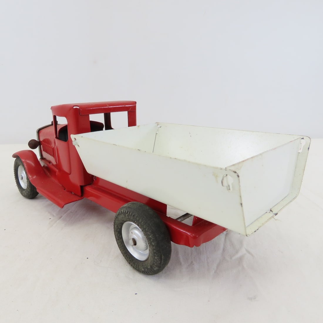 Metalcraft Pressed Steel Truck Custom Restoration - 3