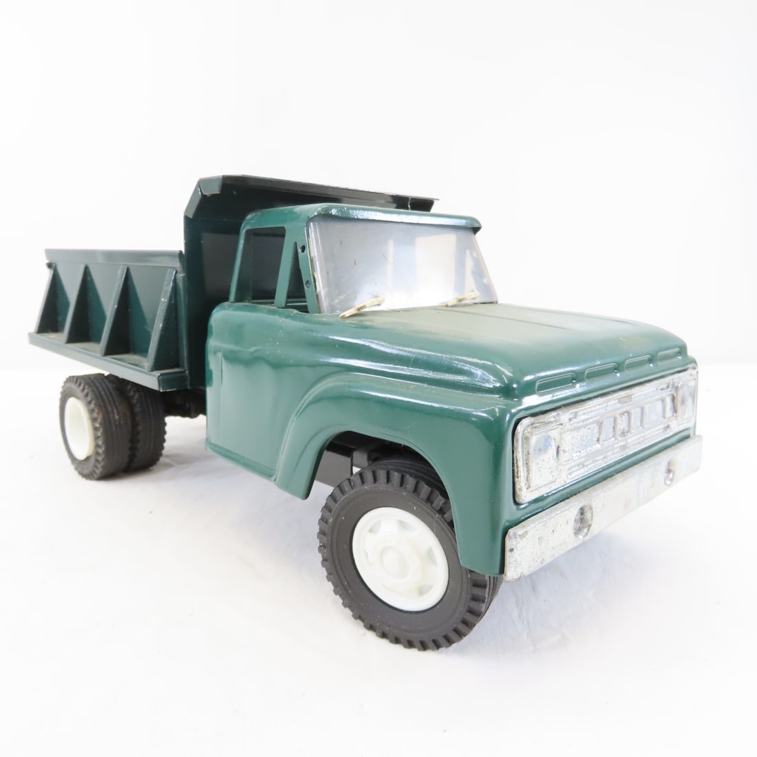 1960's Structo Dump Truck Custom Restoration - 7