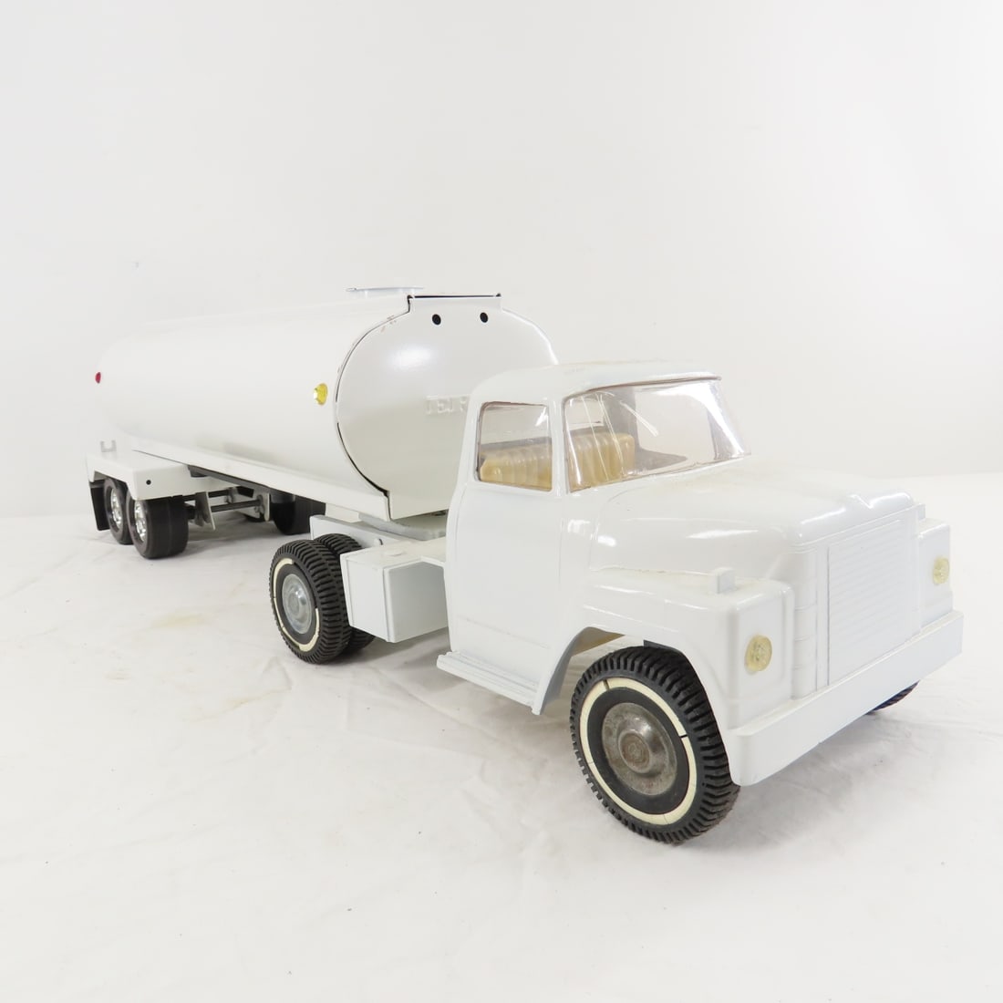 ERTL Pressed Steel Truck and Tanker- Restored - 7