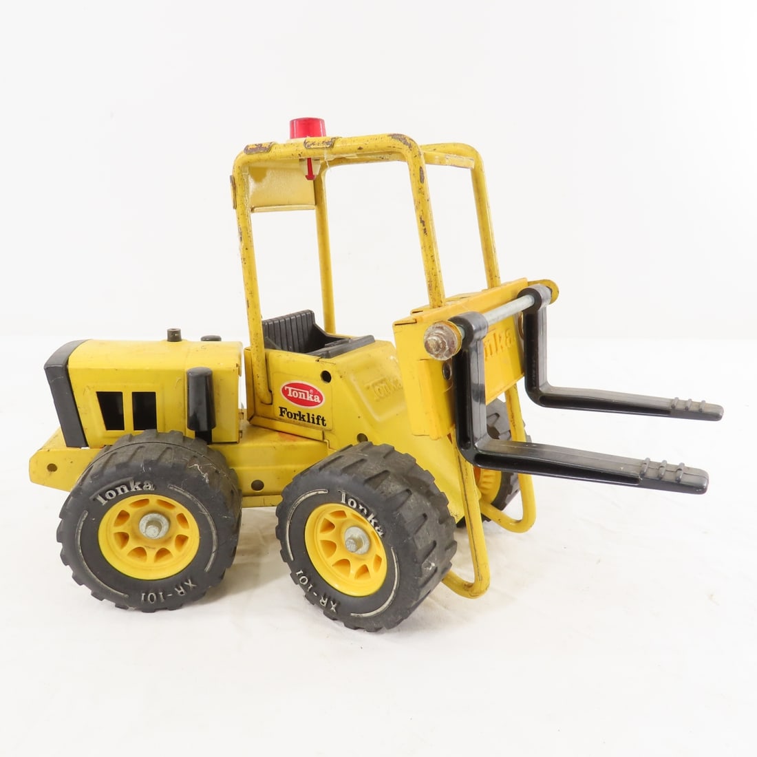Original Tonka Pressed Steel XR-101 Fork Lift - 11