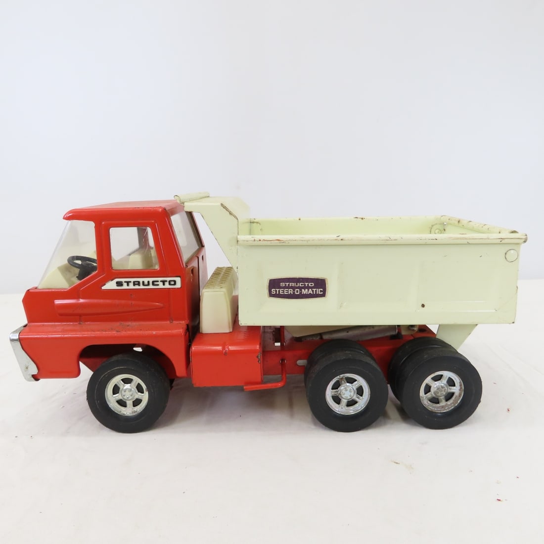 Original Structo Steer-o-matic Turbine Dump Truck - 2